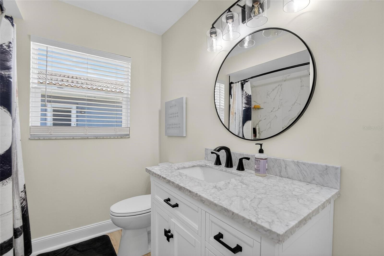 Image 27 of 50 For 2190 Bramblewood Drive N