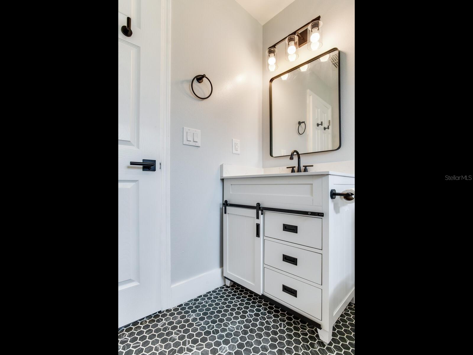Image 12 of 20 For 10120 Aster Avenue