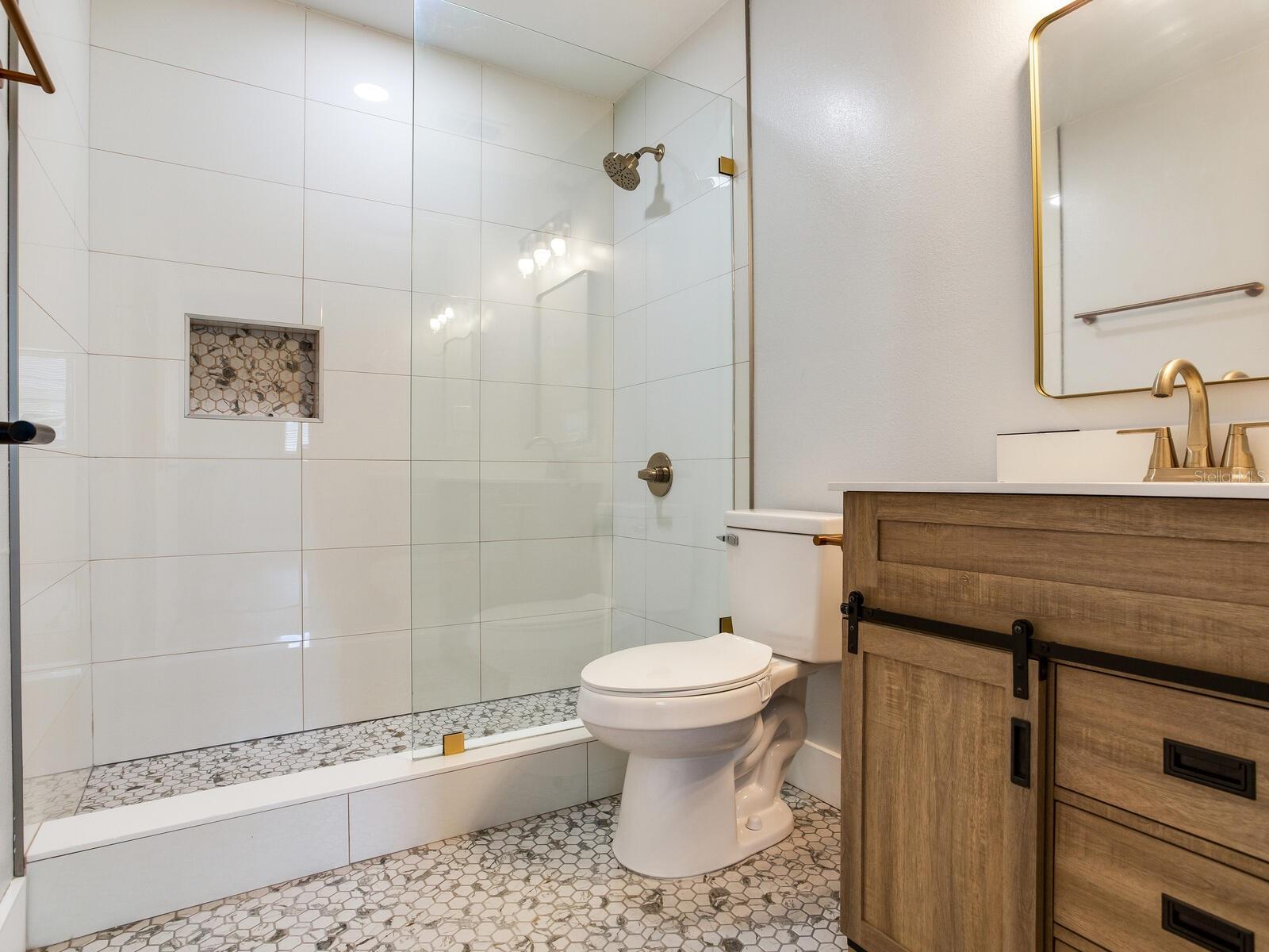Image 14 of 20 For 10120 Aster Avenue