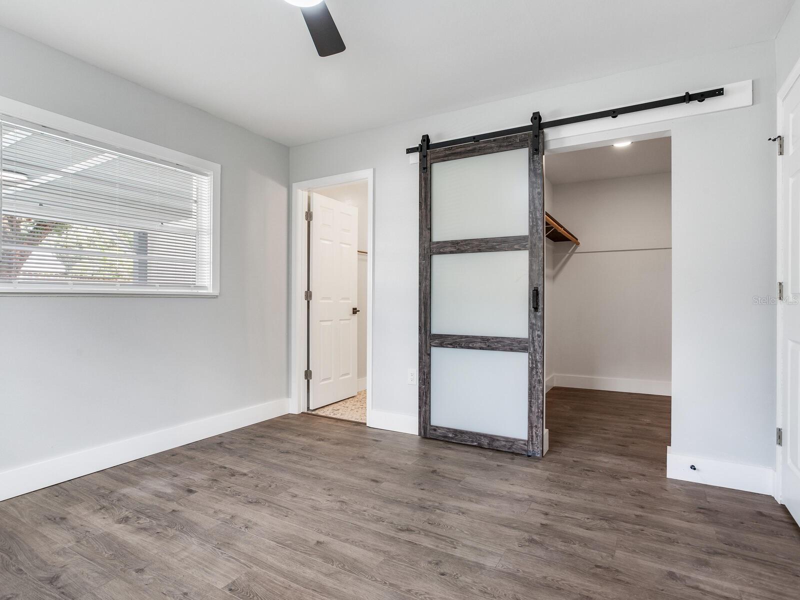 Image 15 of 20 For 10120 Aster Avenue