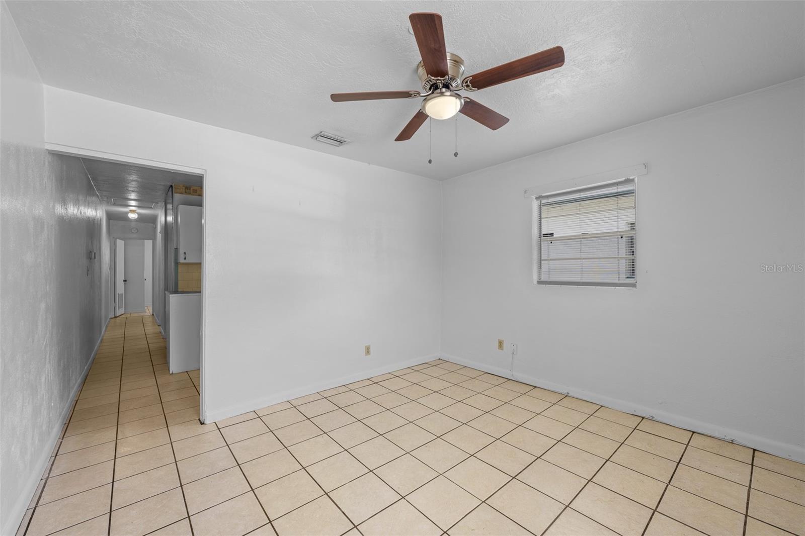 Image 7 of 43 For 1407 Taft Avenue