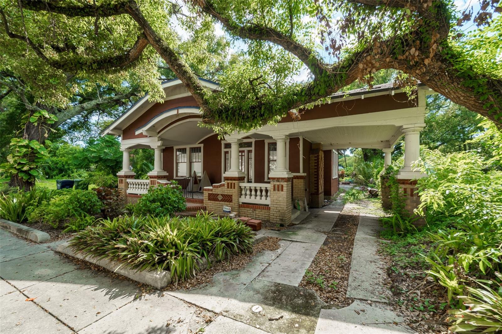 Image 7 of 21 For 2708 Elmore Avenue