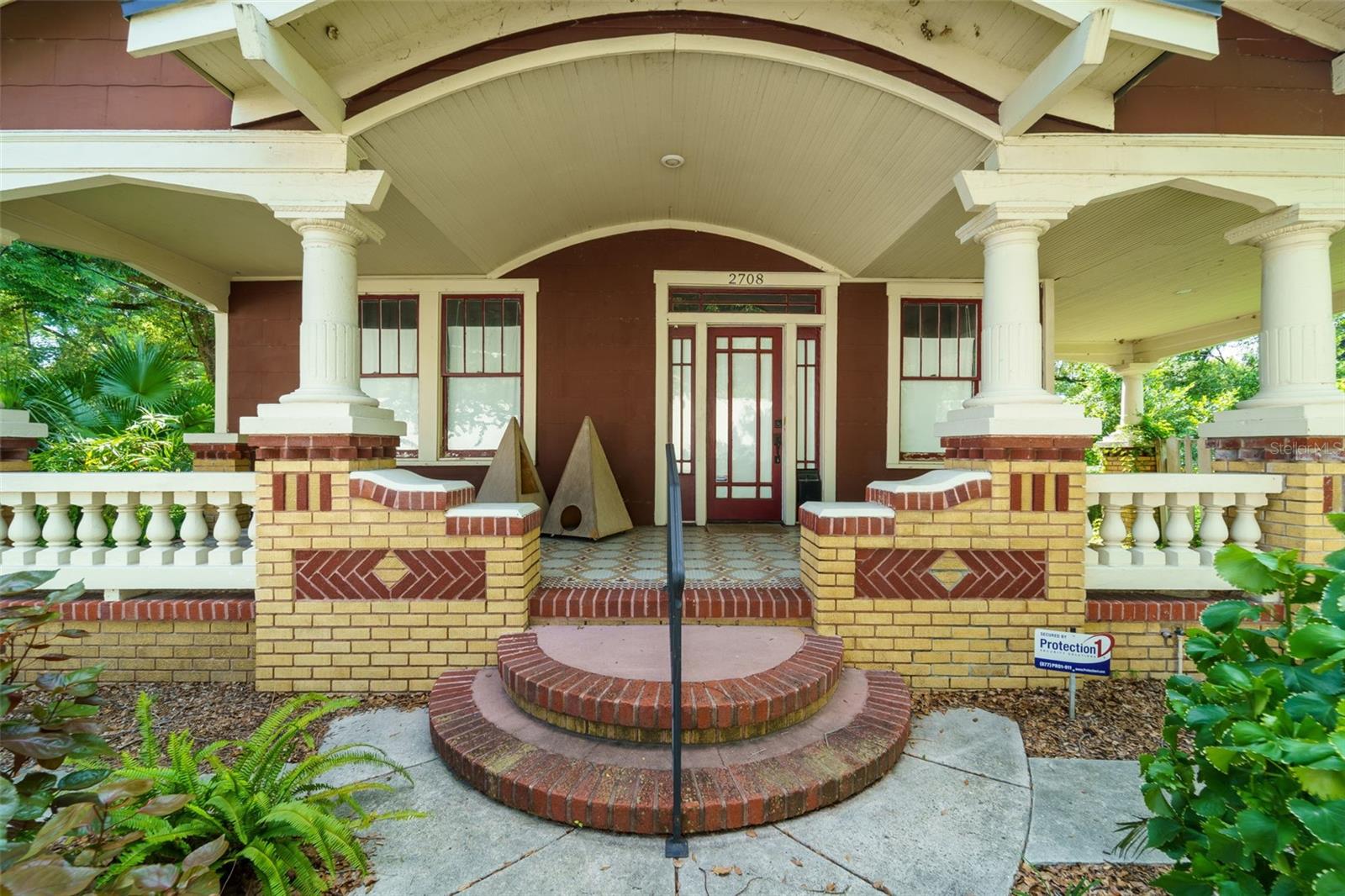 Image 8 of 21 For 2708 Elmore Avenue