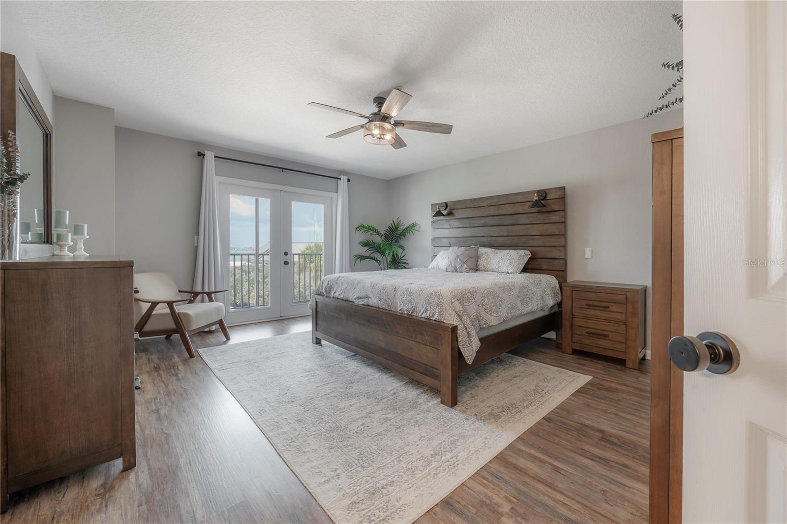 Image 20 of 67 For 219 126th Avenue