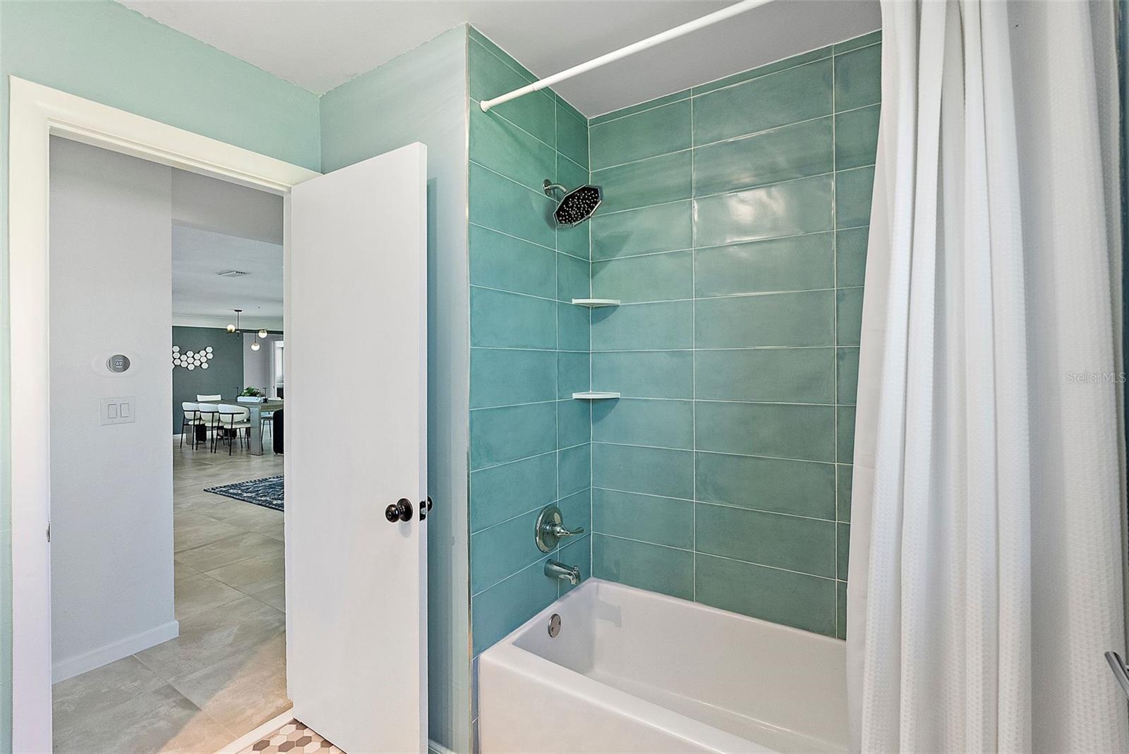 Image 13 of 43 For 4149 38th Street S