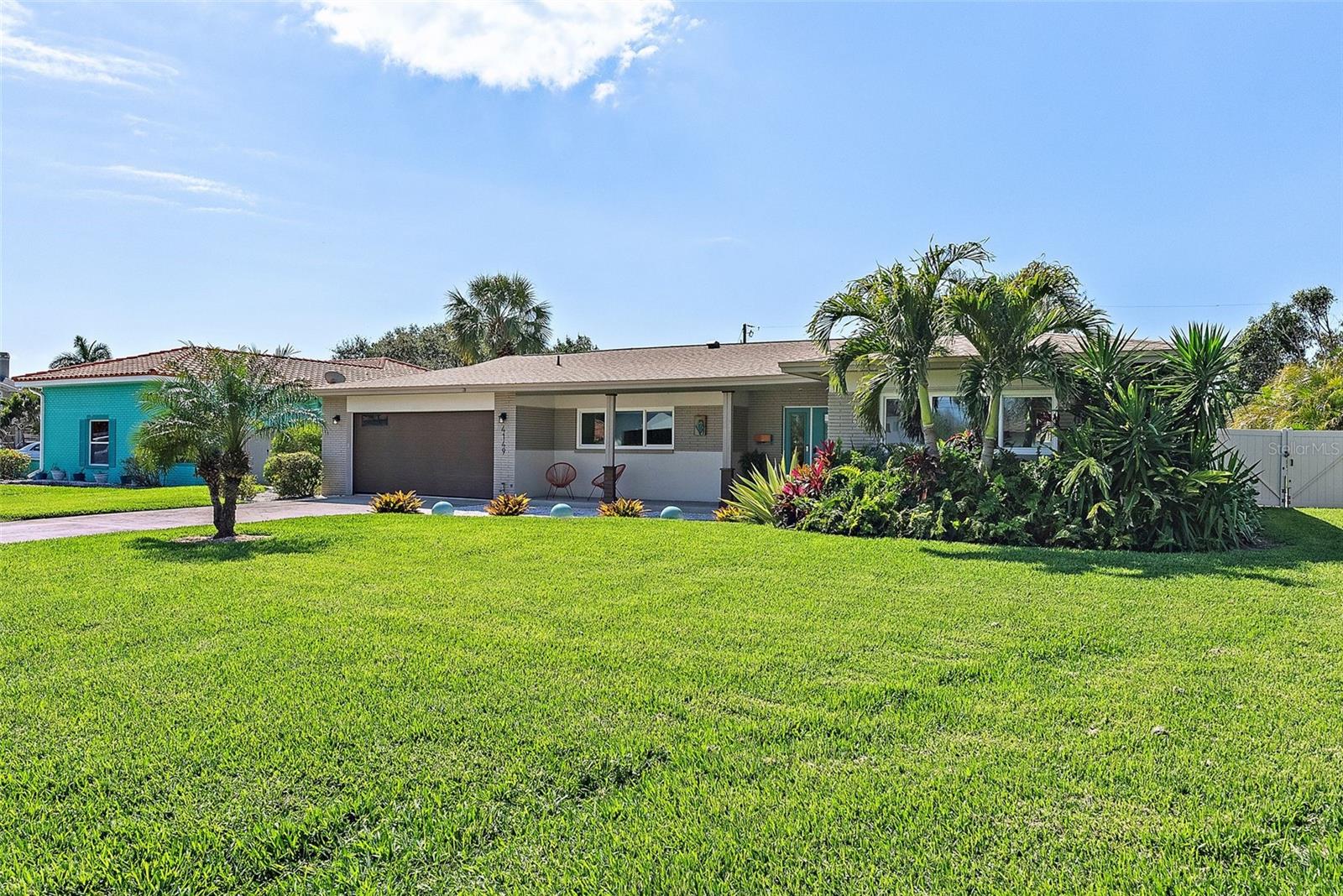 Image 21 of 43 For 4149 38th Street S