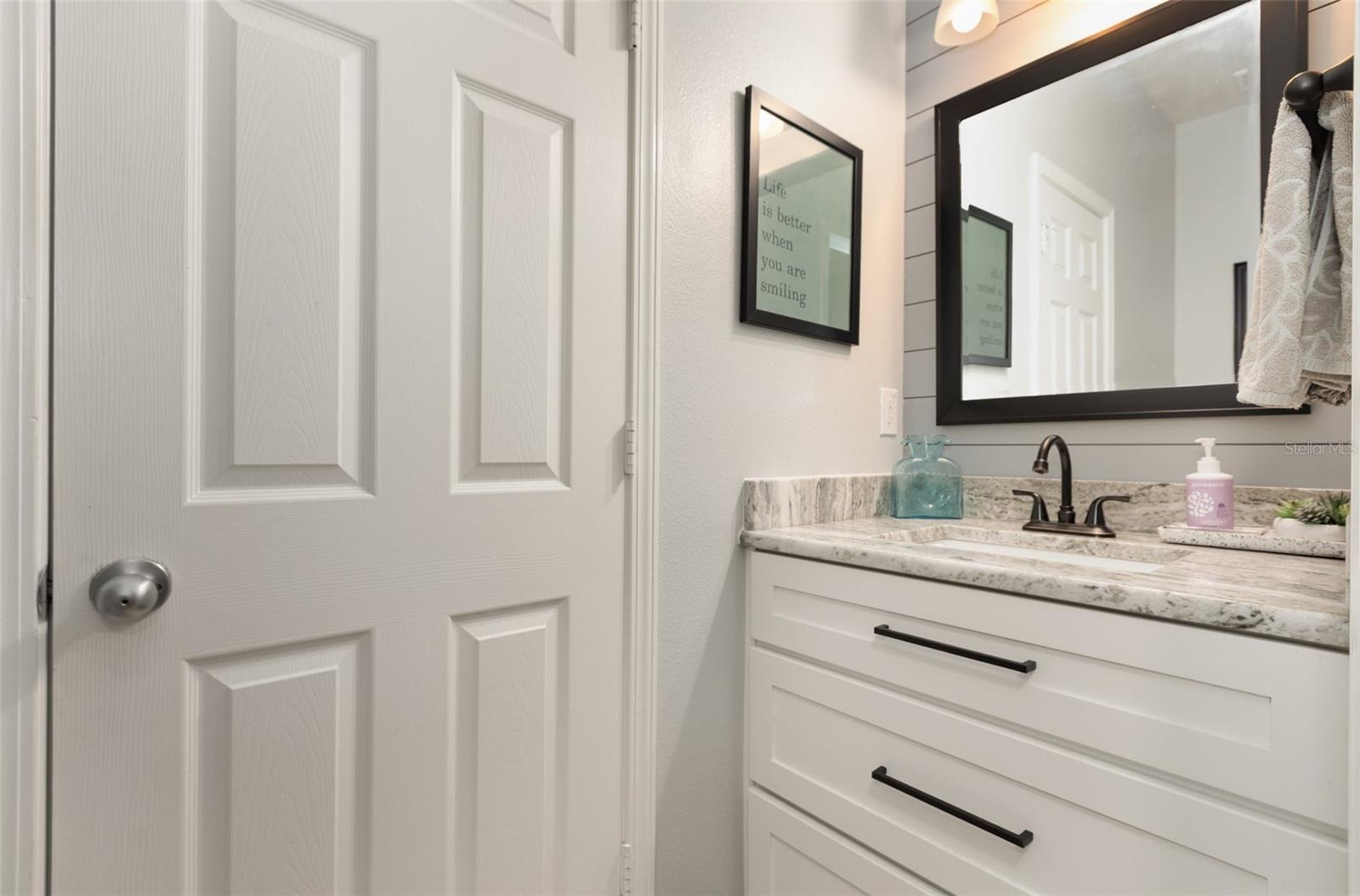 Image 14 of 29 For 9028 Aspen Hollow Place