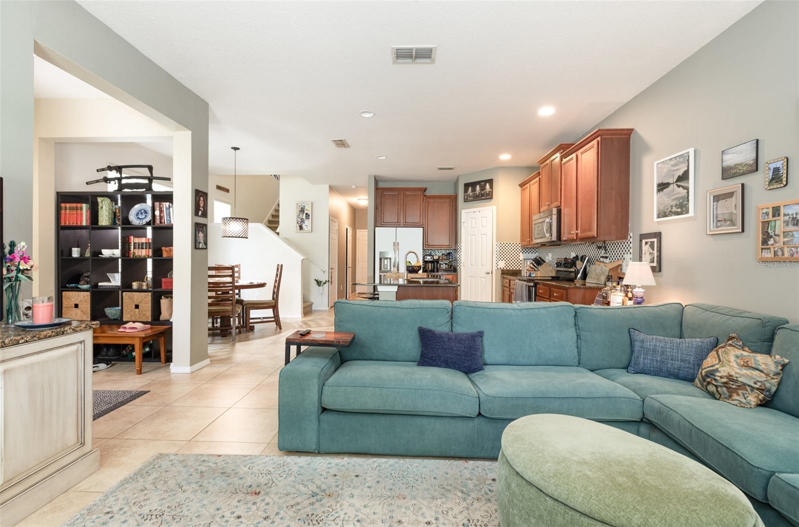 Image 4 of 29 For 9028 Aspen Hollow Place