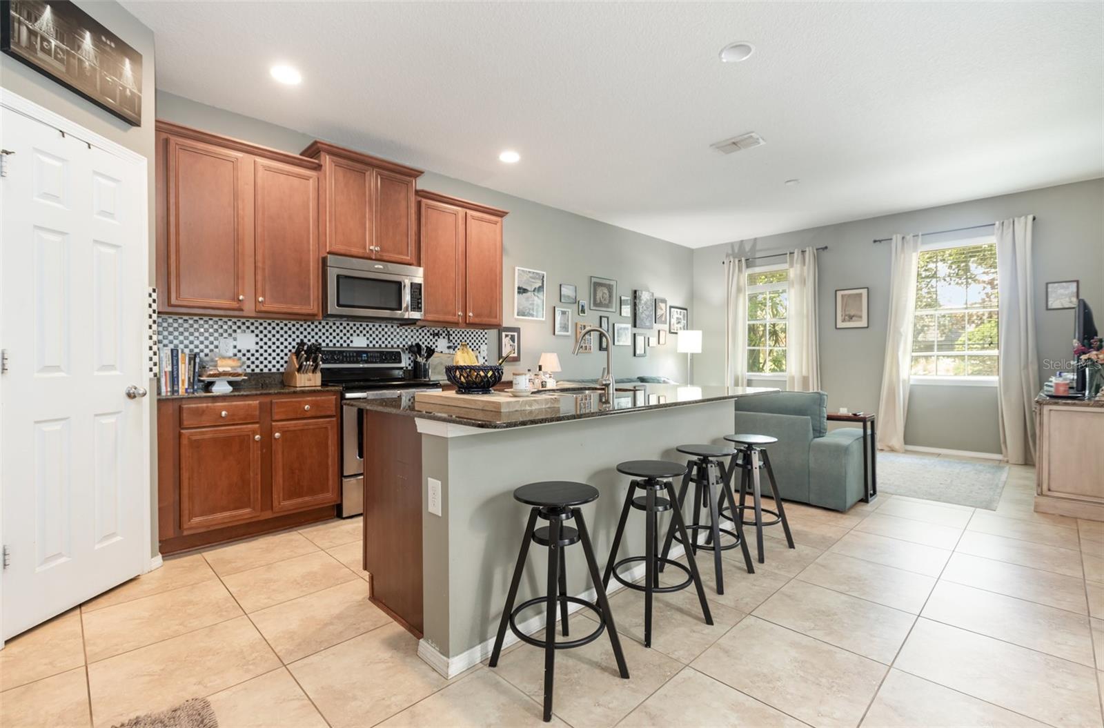 Image 6 of 29 For 9028 Aspen Hollow Place