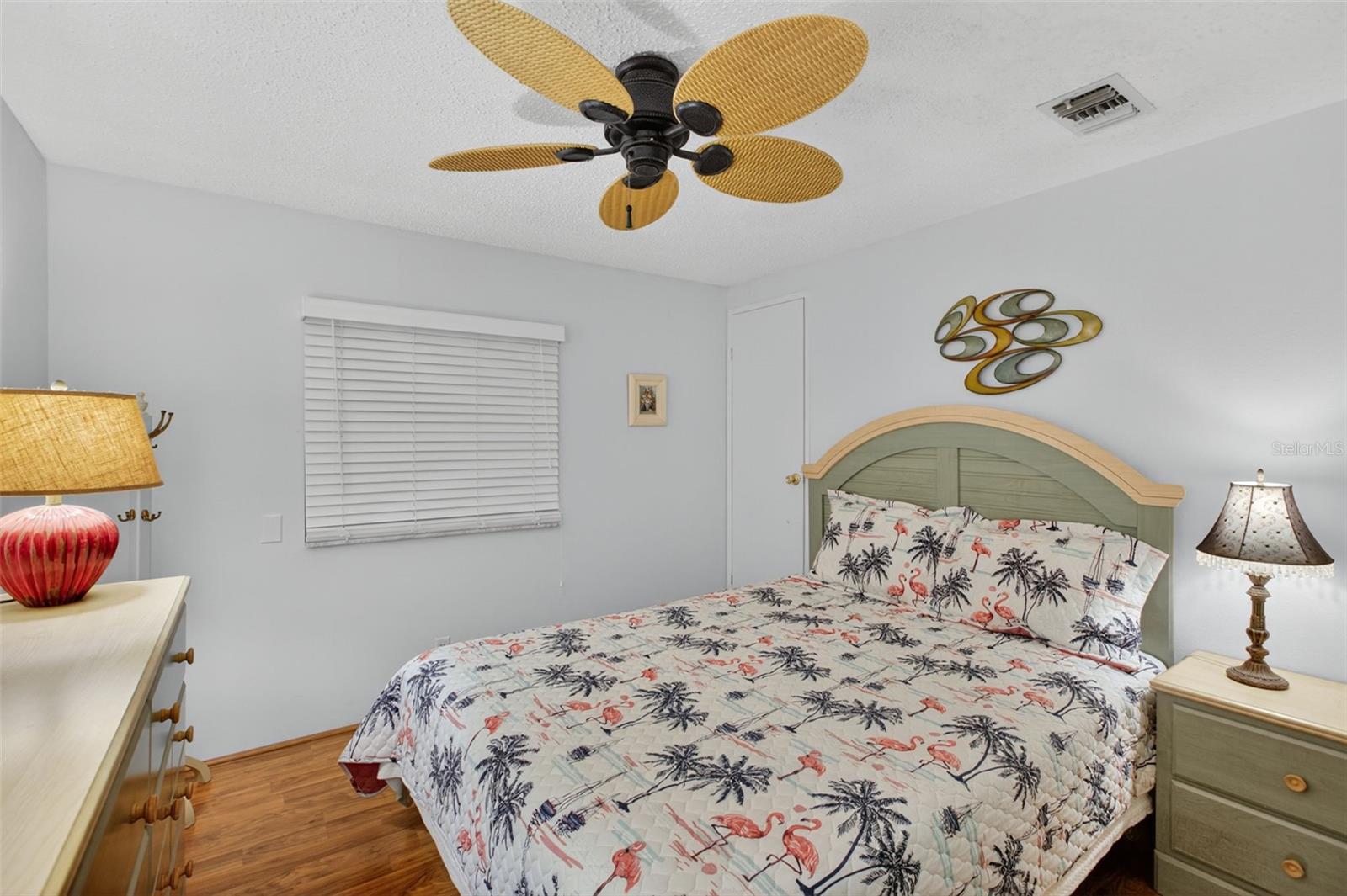 Image 17 of 87 For 517 La Playa Circle