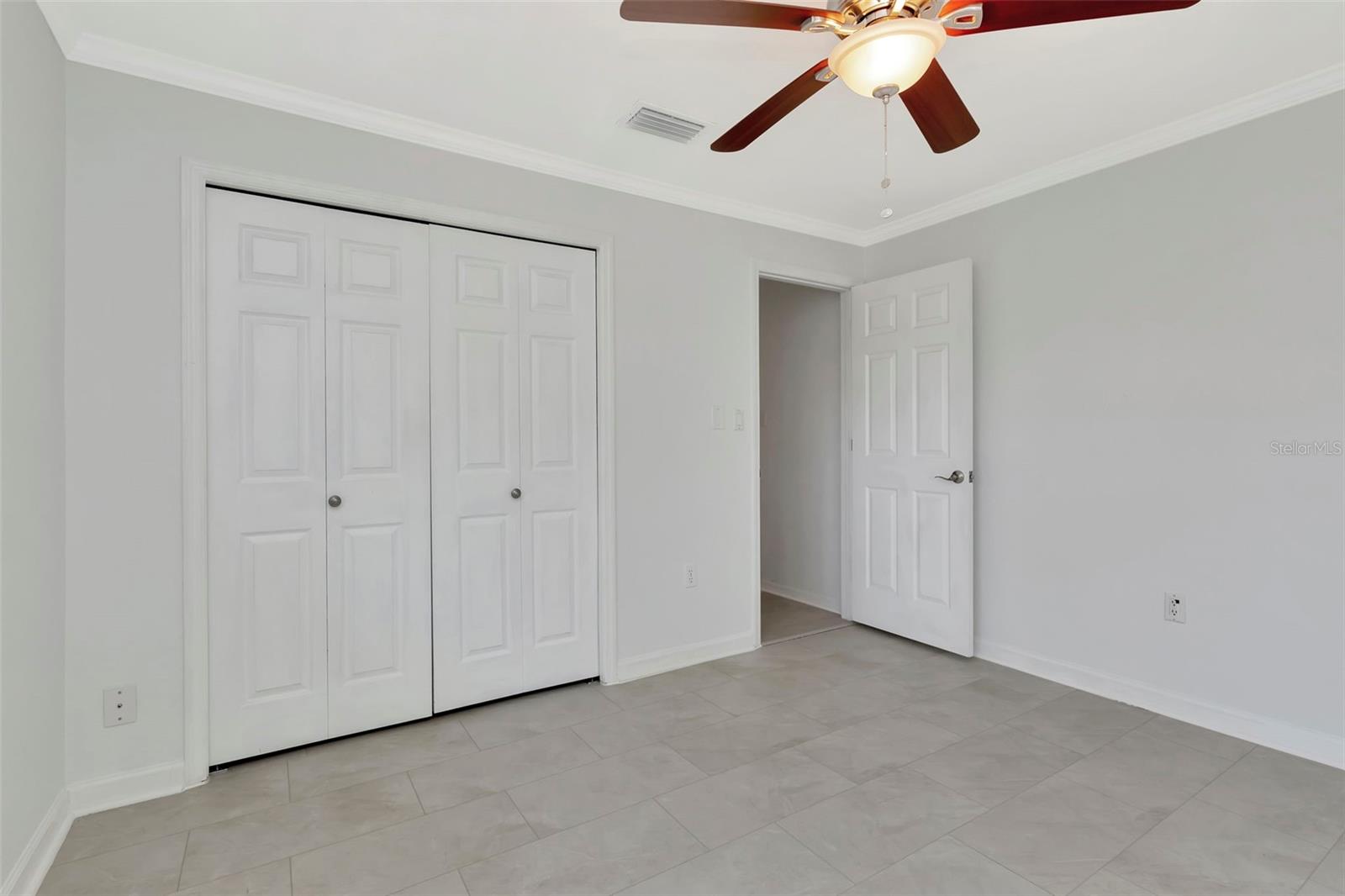 Image 16 of 50 For 8135 Bayshore Drive