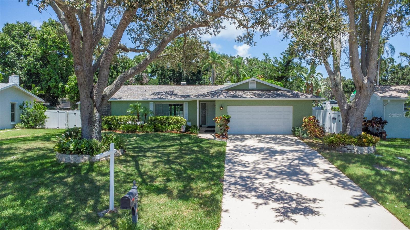 Image 2 of 50 For 8135 Bayshore Drive