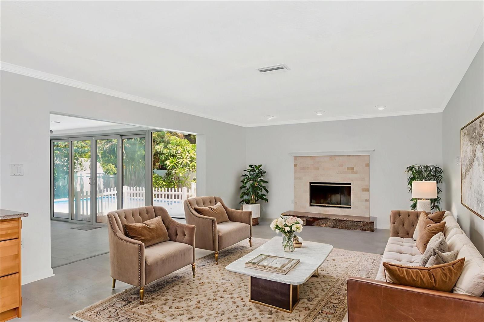 Image 22 of 50 For 8135 Bayshore Drive