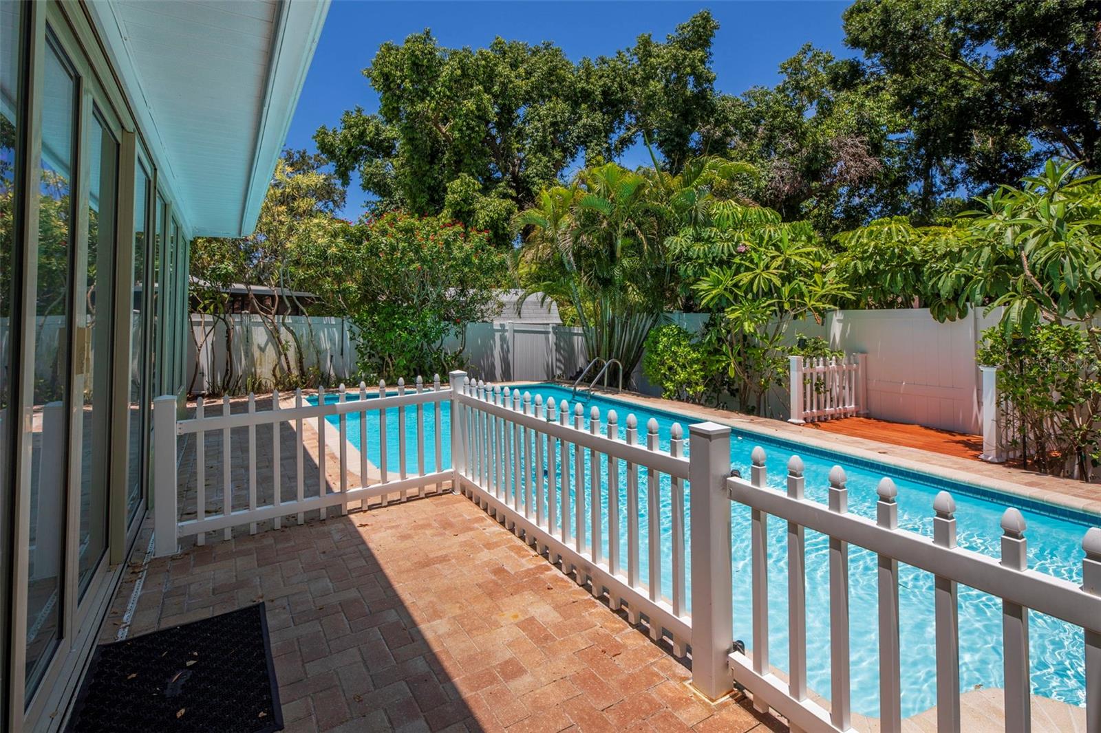 Image 30 of 50 For 8135 Bayshore Drive