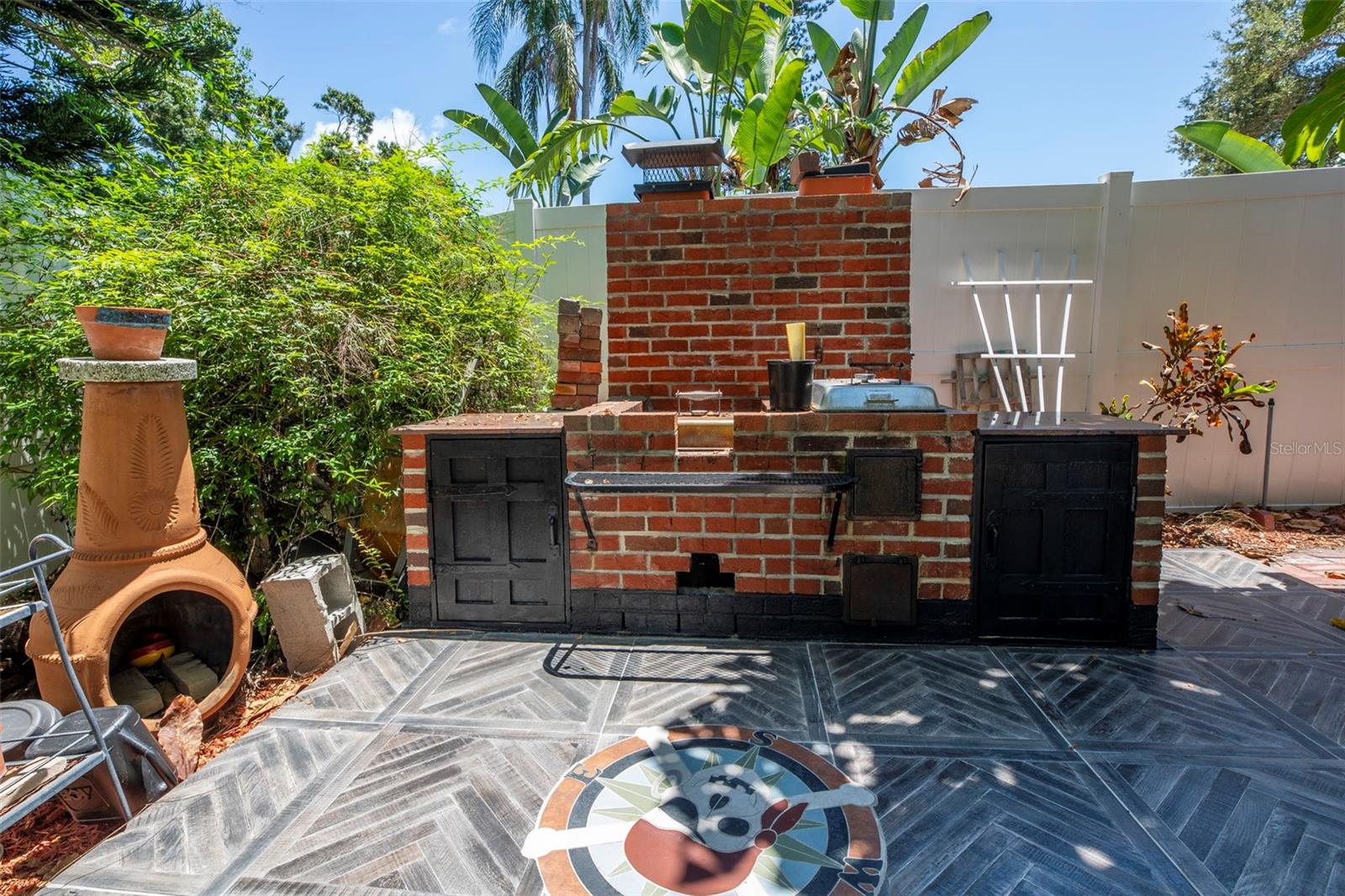 Image 37 of 50 For 8135 Bayshore Drive