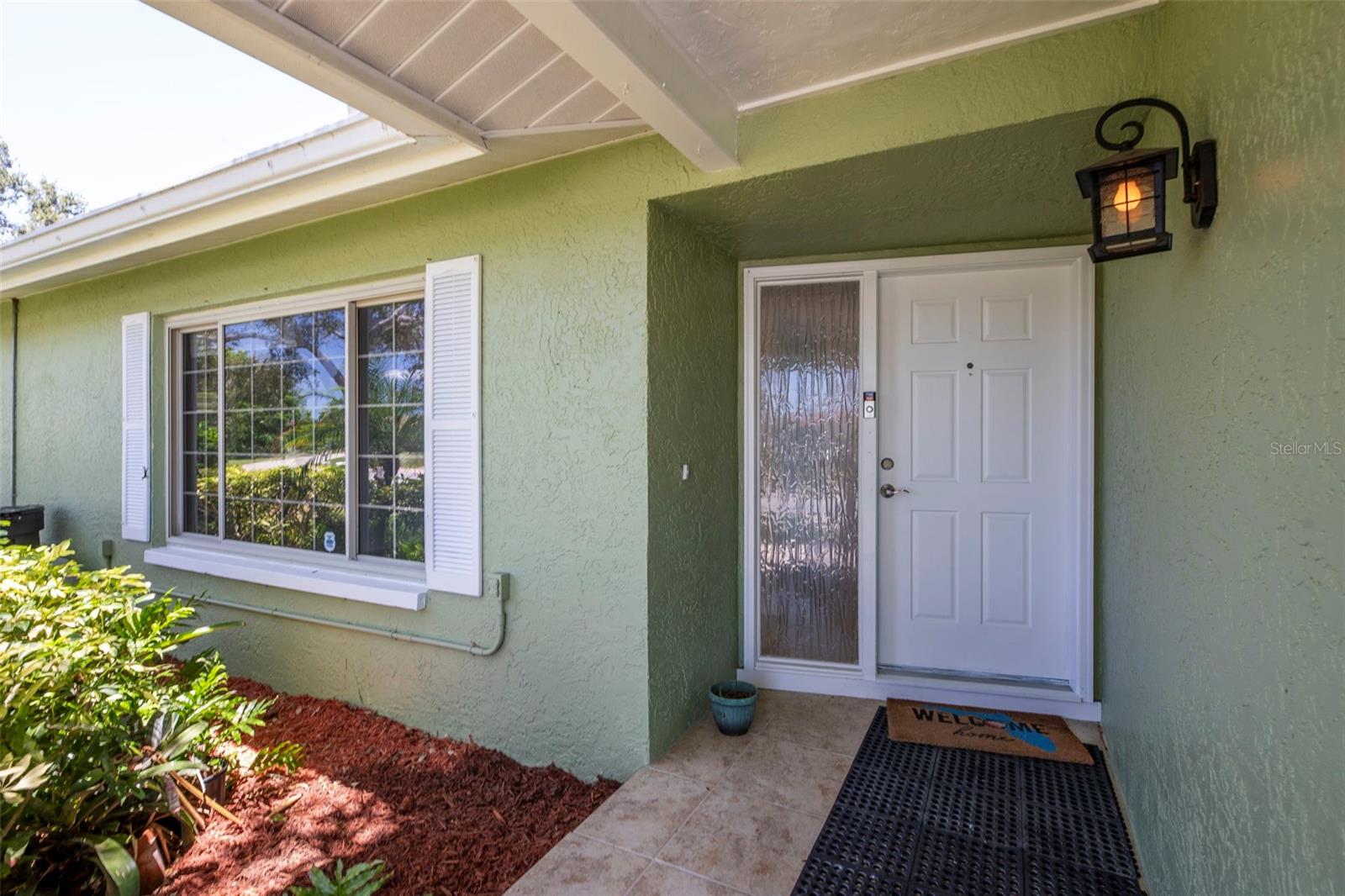 Image 4 of 50 For 8135 Bayshore Drive