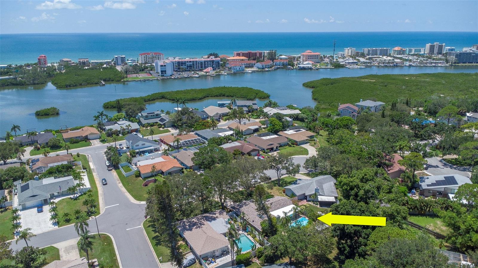 Image 43 of 50 For 8135 Bayshore Drive