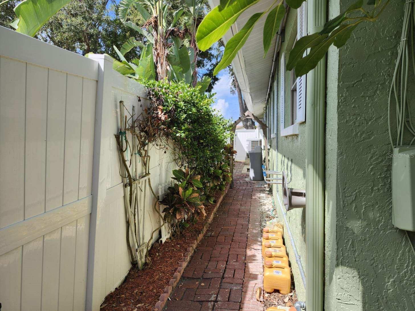Image 46 of 50 For 8135 Bayshore Drive