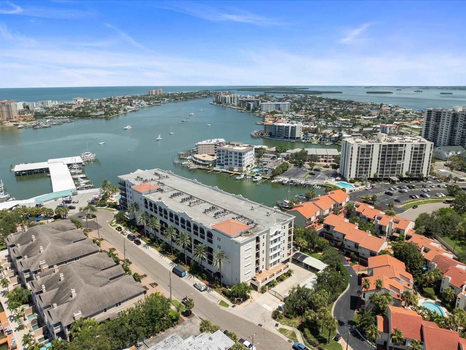 Image 67 of 69 For 202 Windward Passage 303