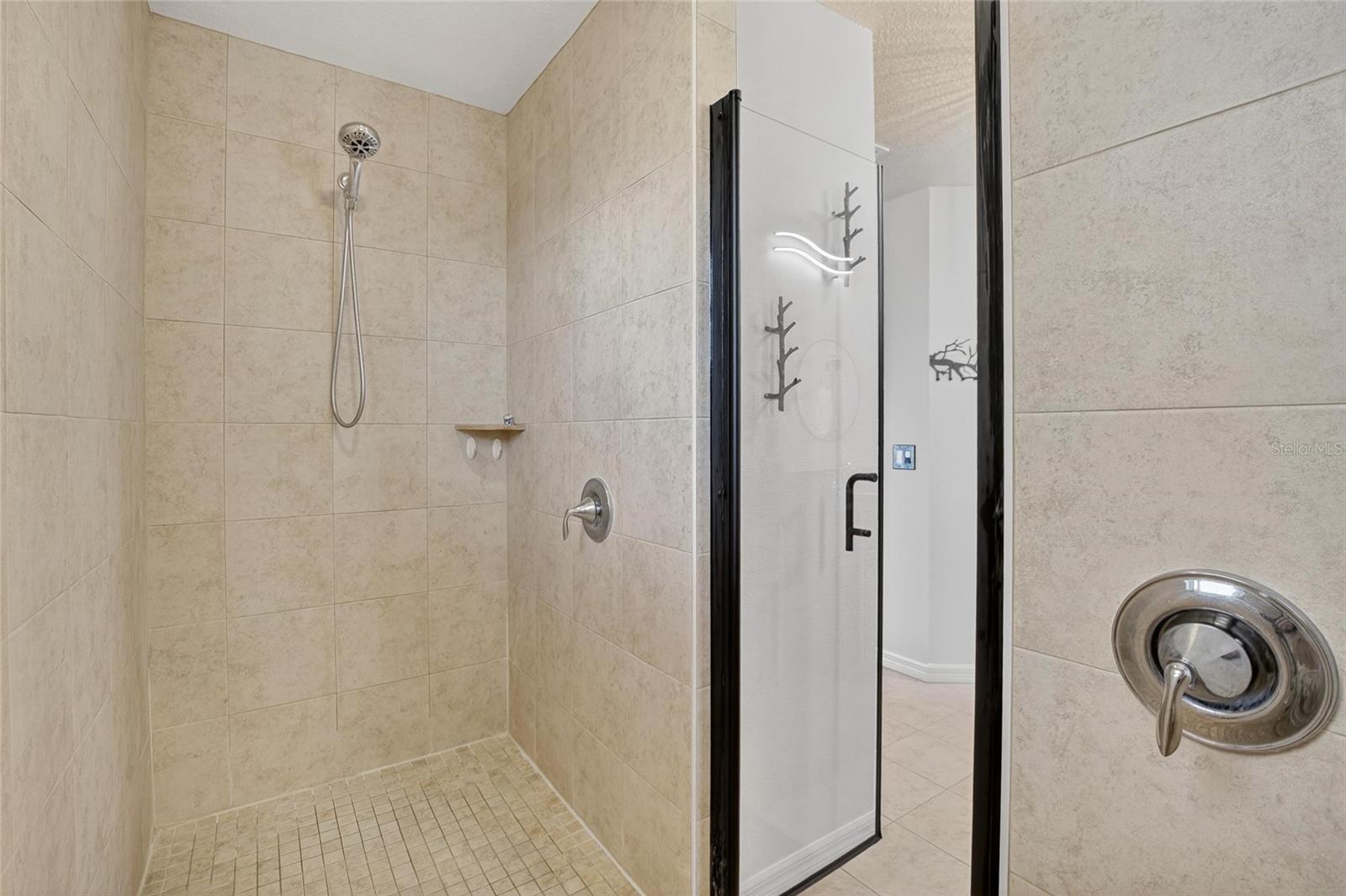 Image 38 of 63 For 1819 Sommarie Way
