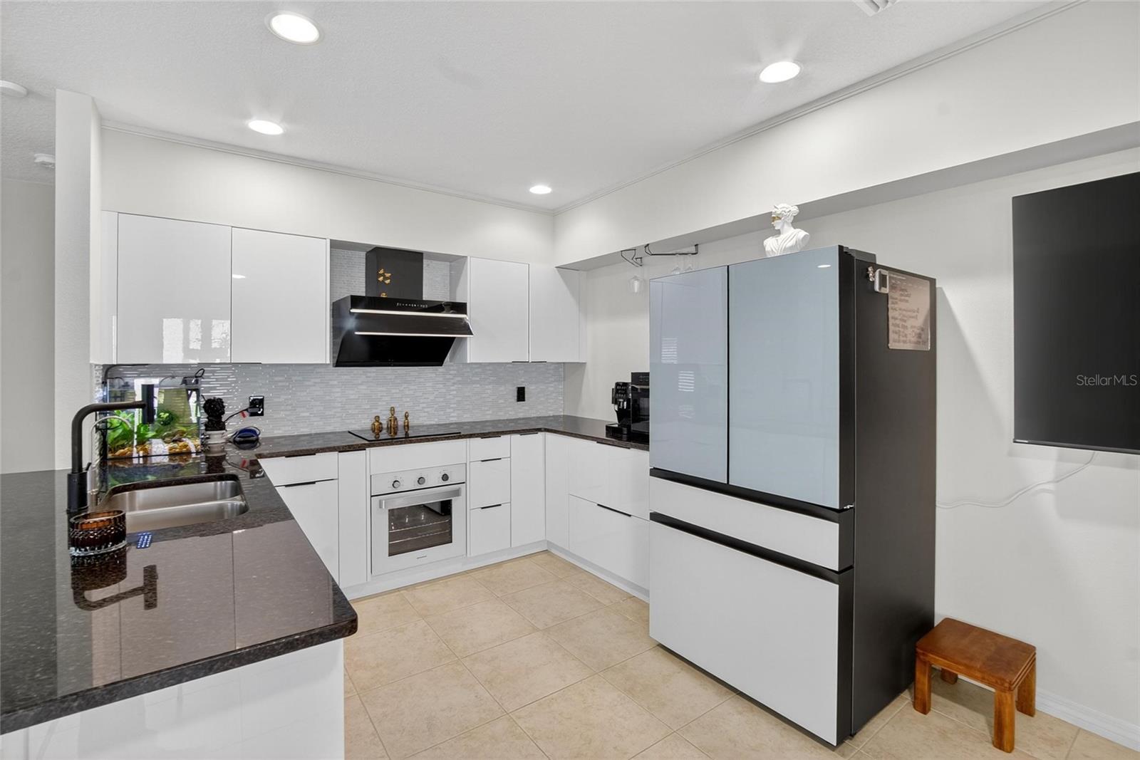 Image 4 of 63 For 1819 Sommarie Way