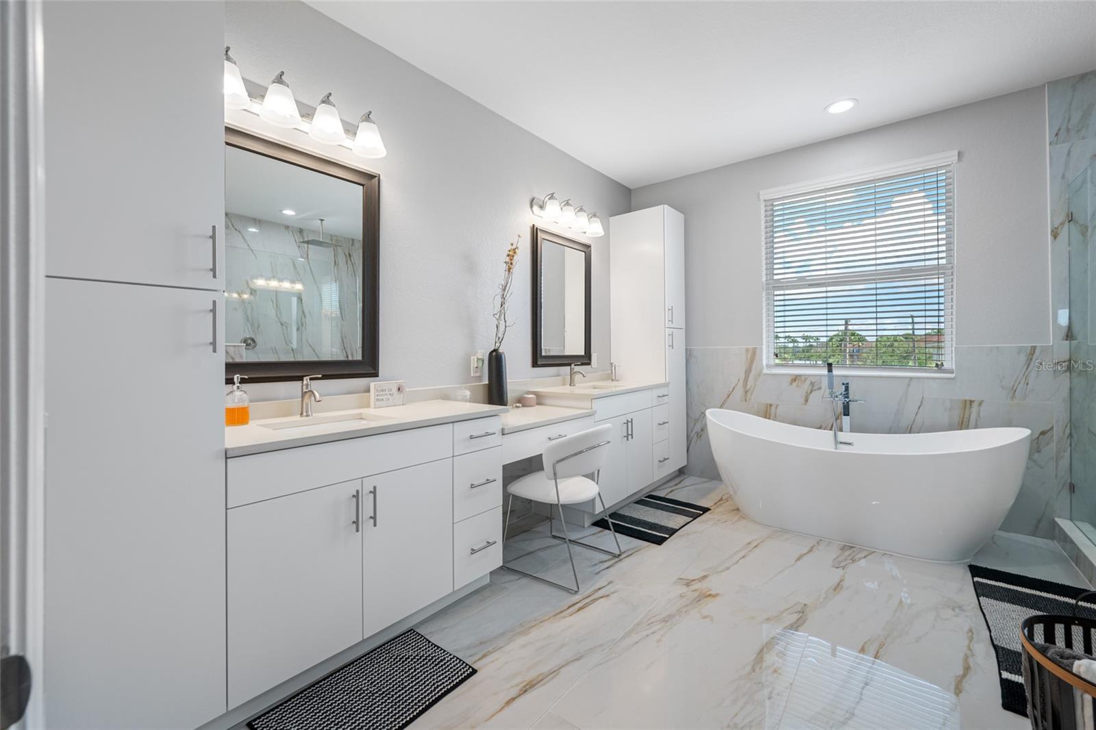 Image 45 of 87 For 5638 Egrets Place