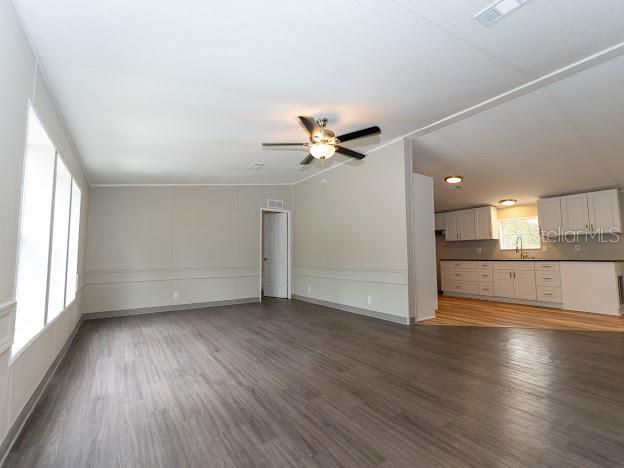 Image 3 of 21 For 12816 Midvale Avenue