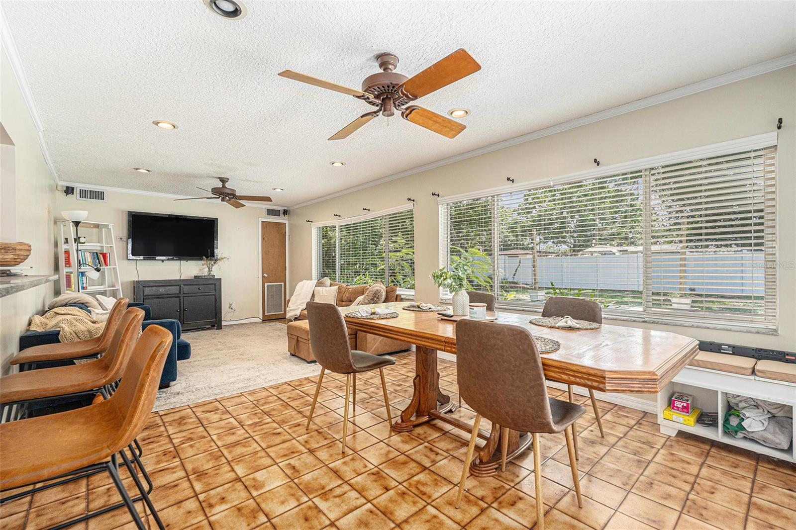 Image 10 of 27 For 4307 Thatcher Avenue