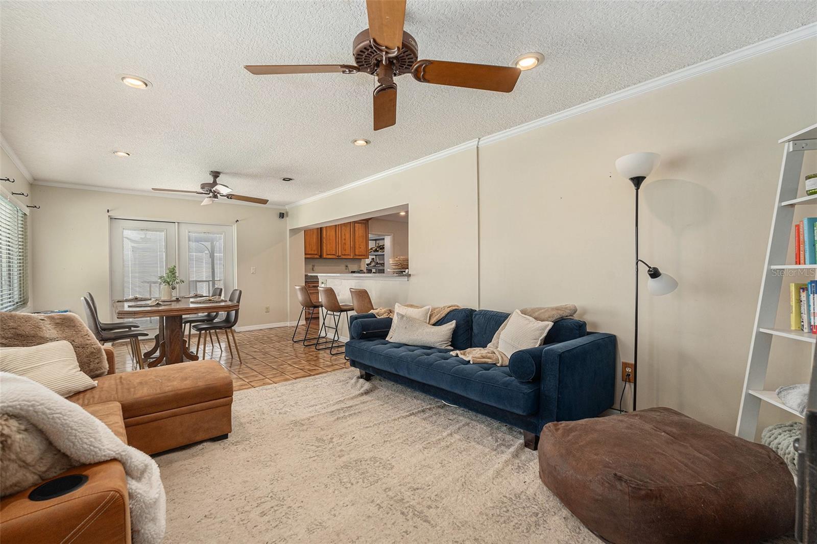 Image 13 of 27 For 4307 Thatcher Avenue