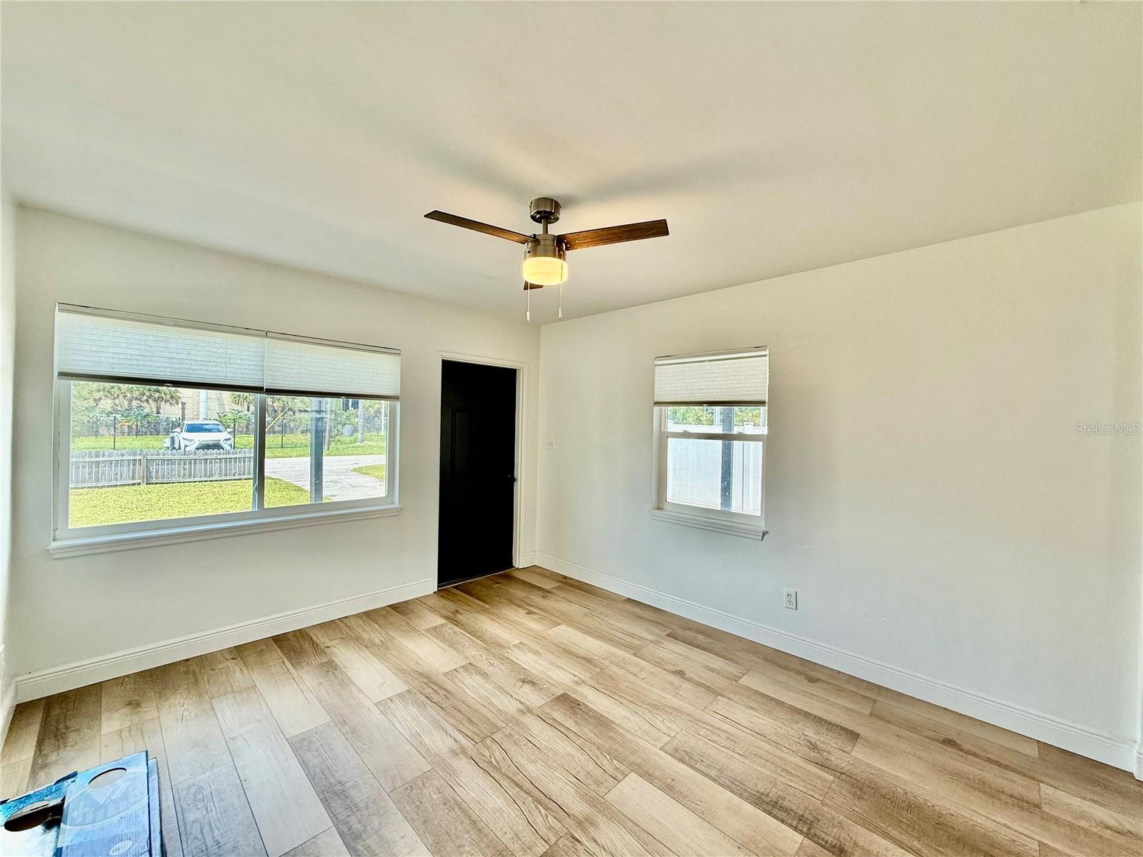 Image 7 of 26 For 4118 Cass Street