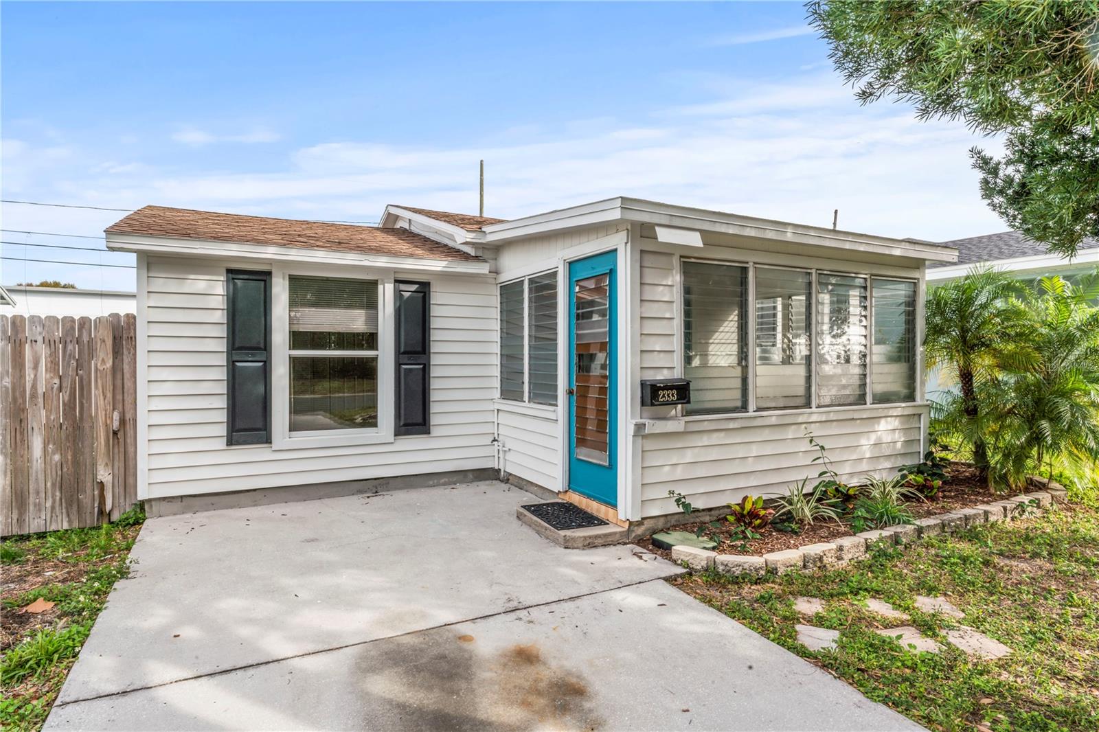 Details for 2333 15th Avenue N, ST PETERSBURG, FL 33713