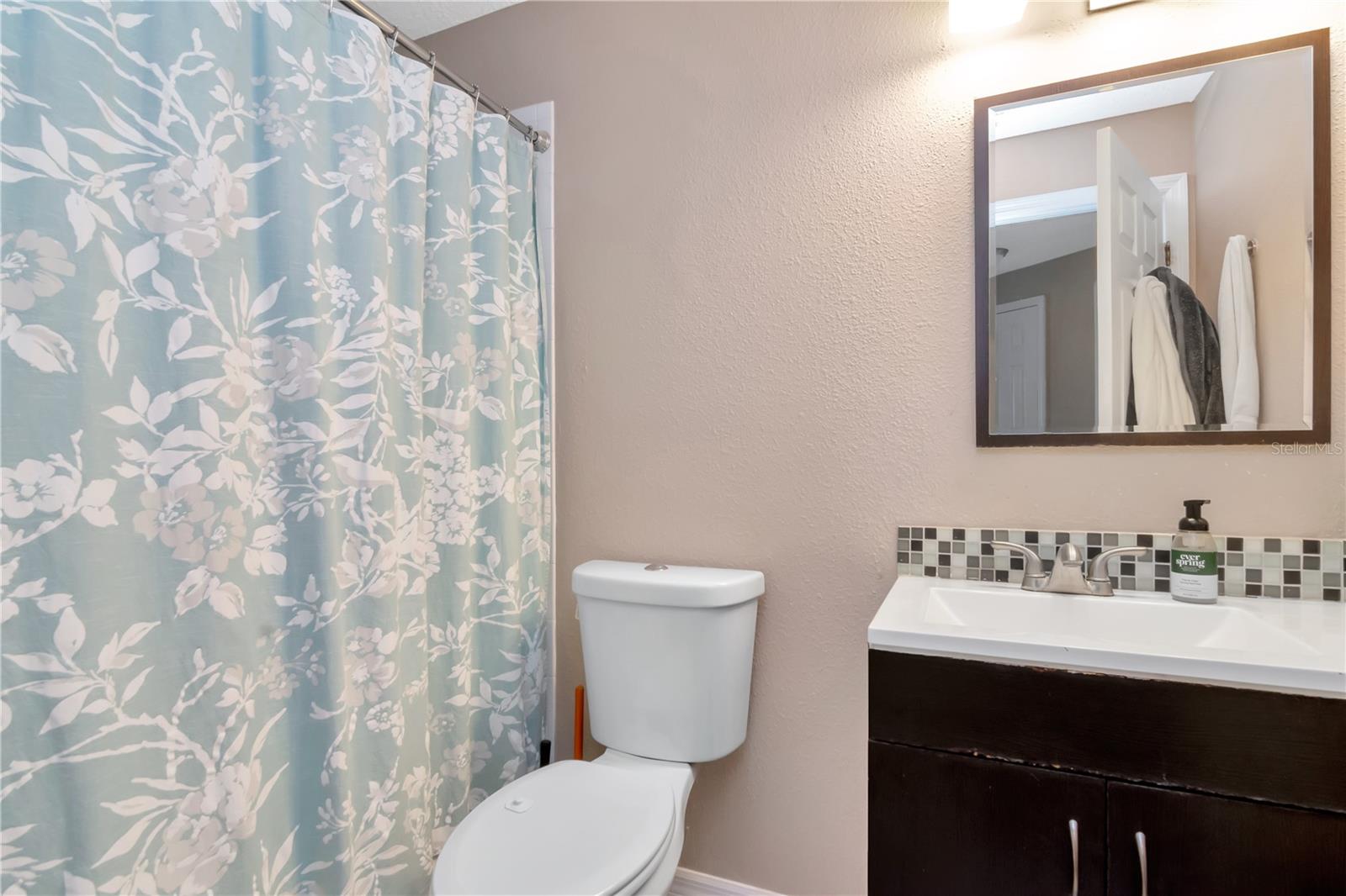 Image 18 of 20 For 7507 West Shore Boulevard