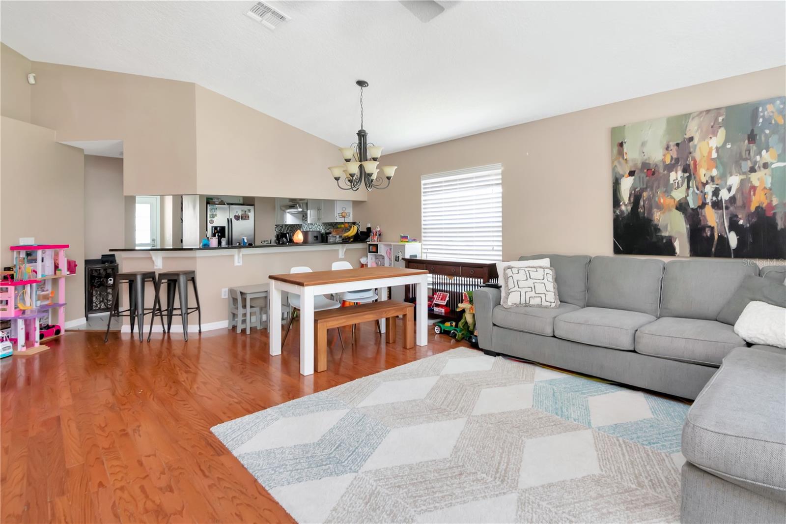 Image 2 of 20 For 7507 West Shore Boulevard