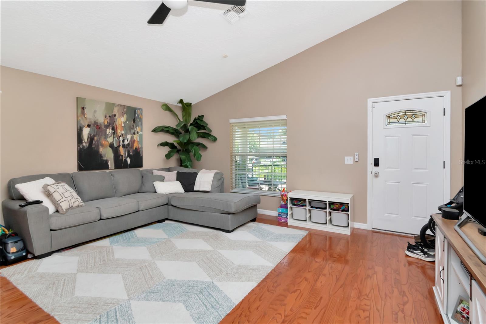 Image 4 of 20 For 7507 West Shore Boulevard
