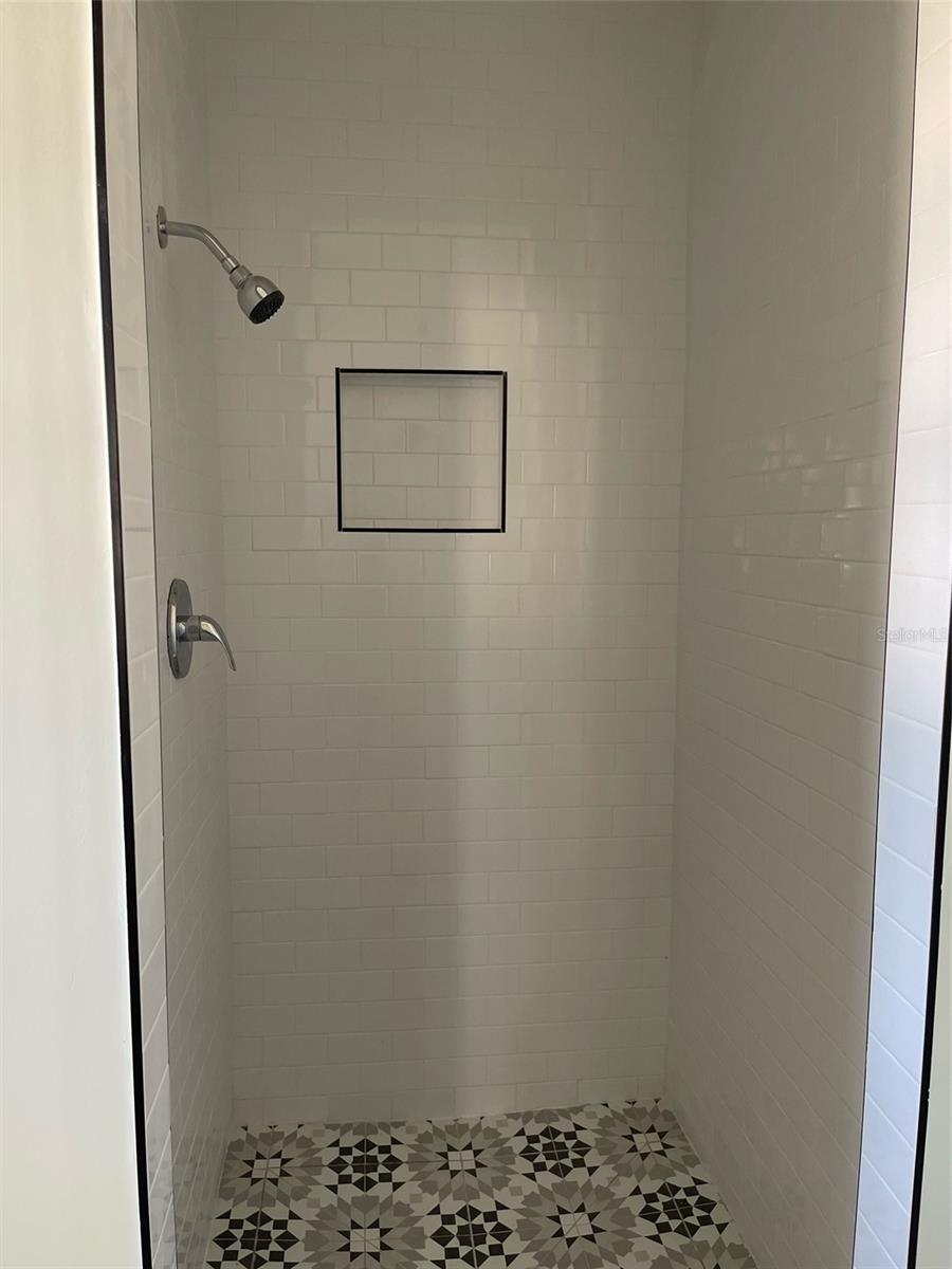 Image 12 of 19 For 3726 19th Street N