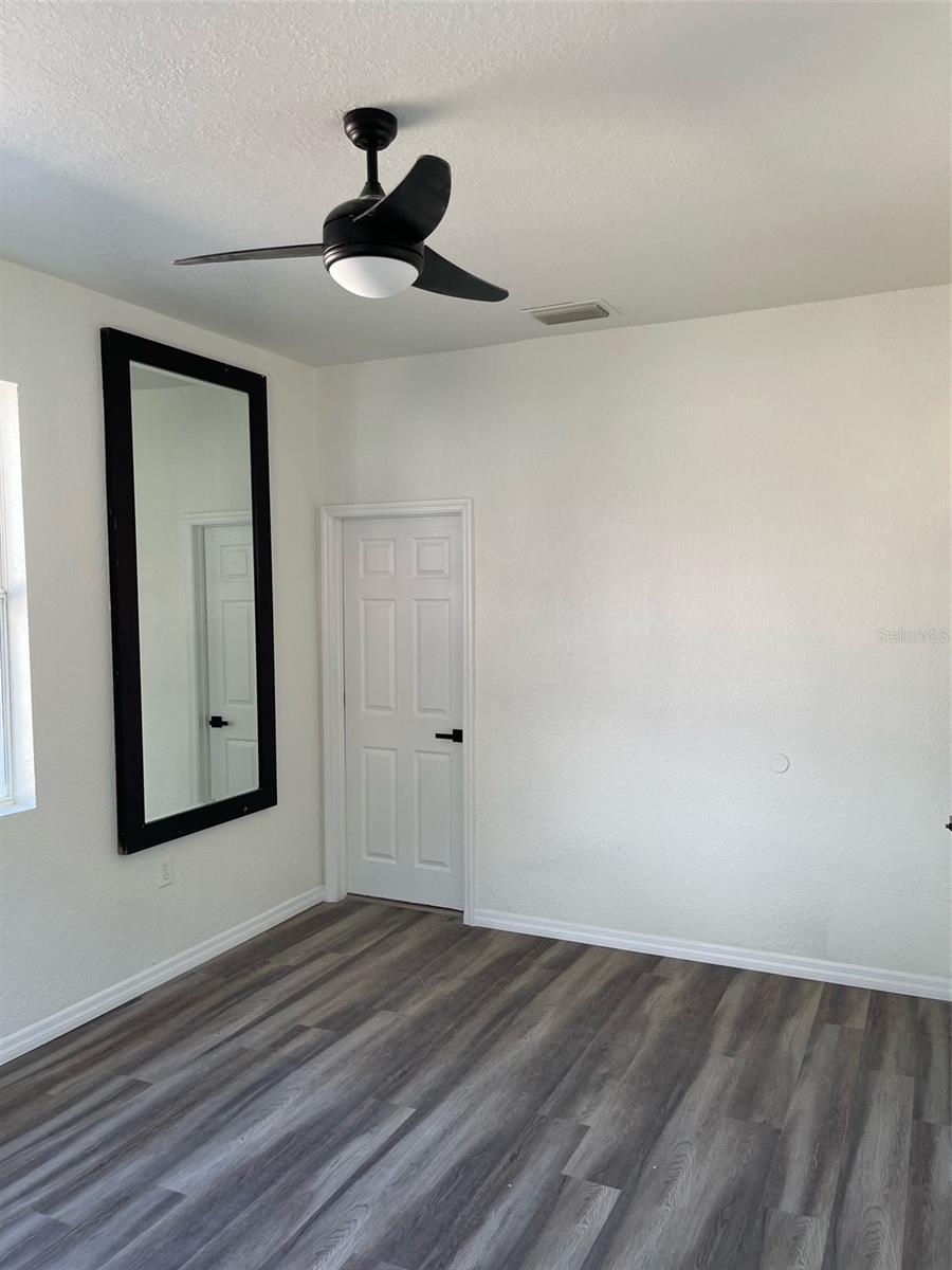 Image 16 of 19 For 3726 19th Street N