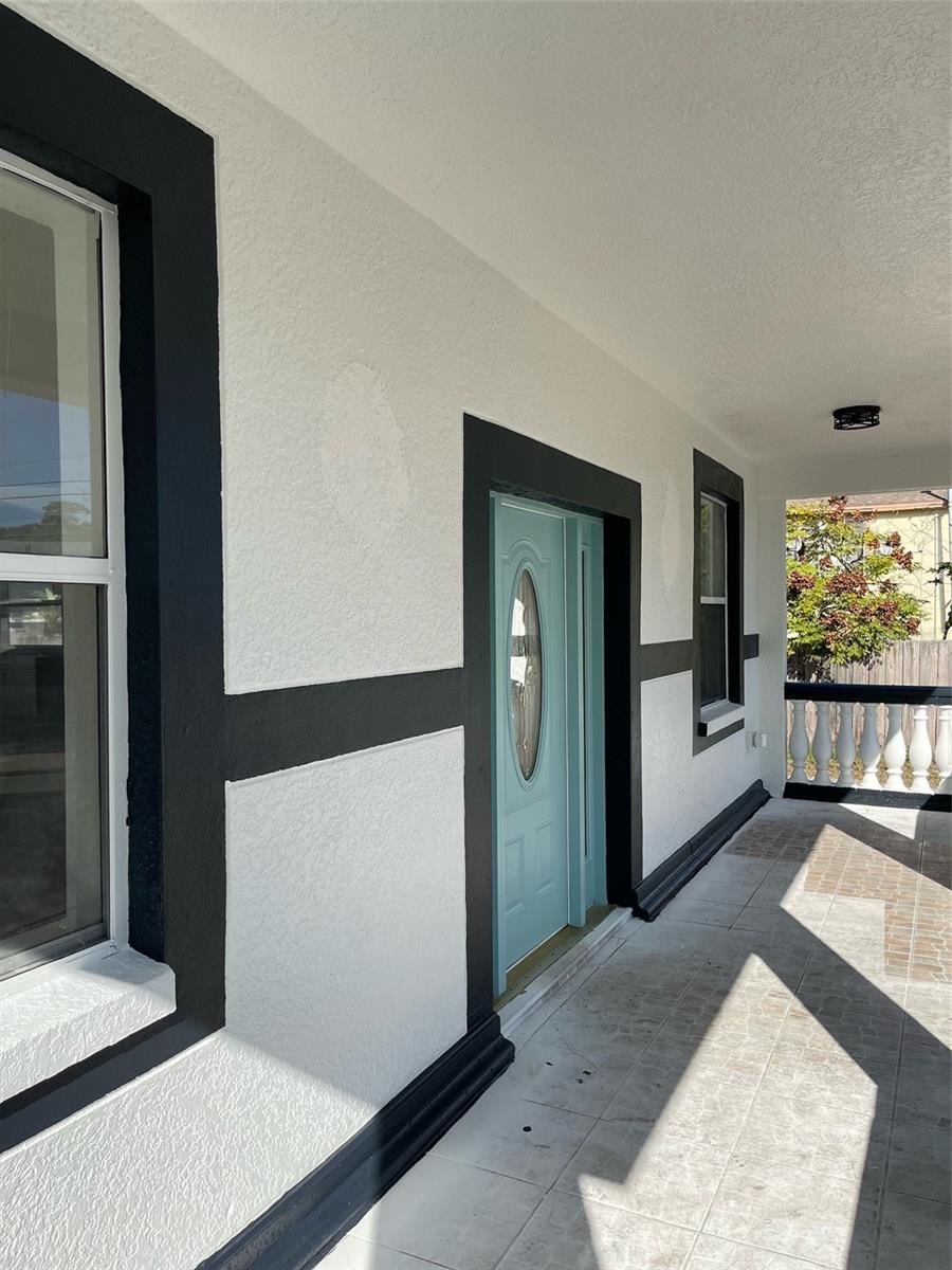 Image 4 of 19 For 3726 19th Street N