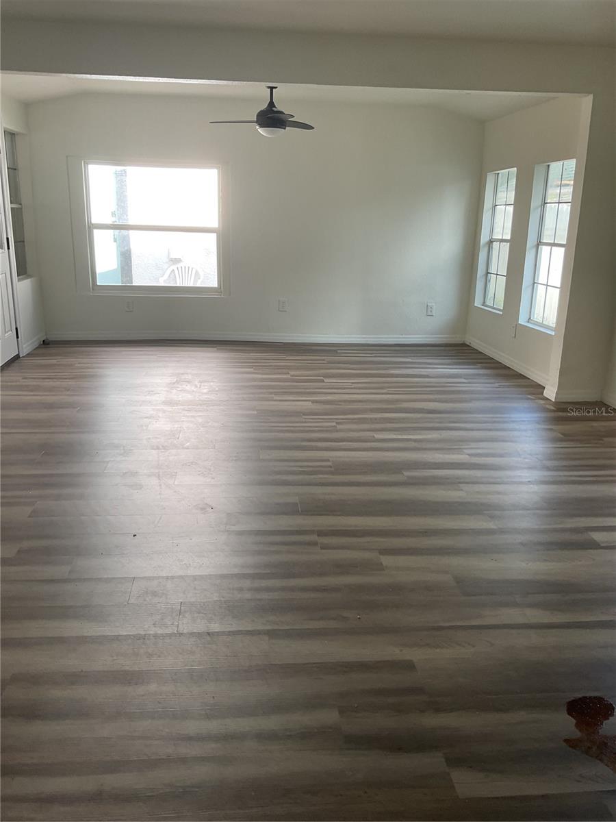 Image 8 of 19 For 3726 19th Street N