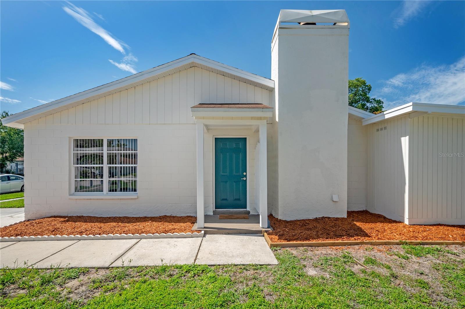 Listing photo id 0 for 1238 Coolridge Drive