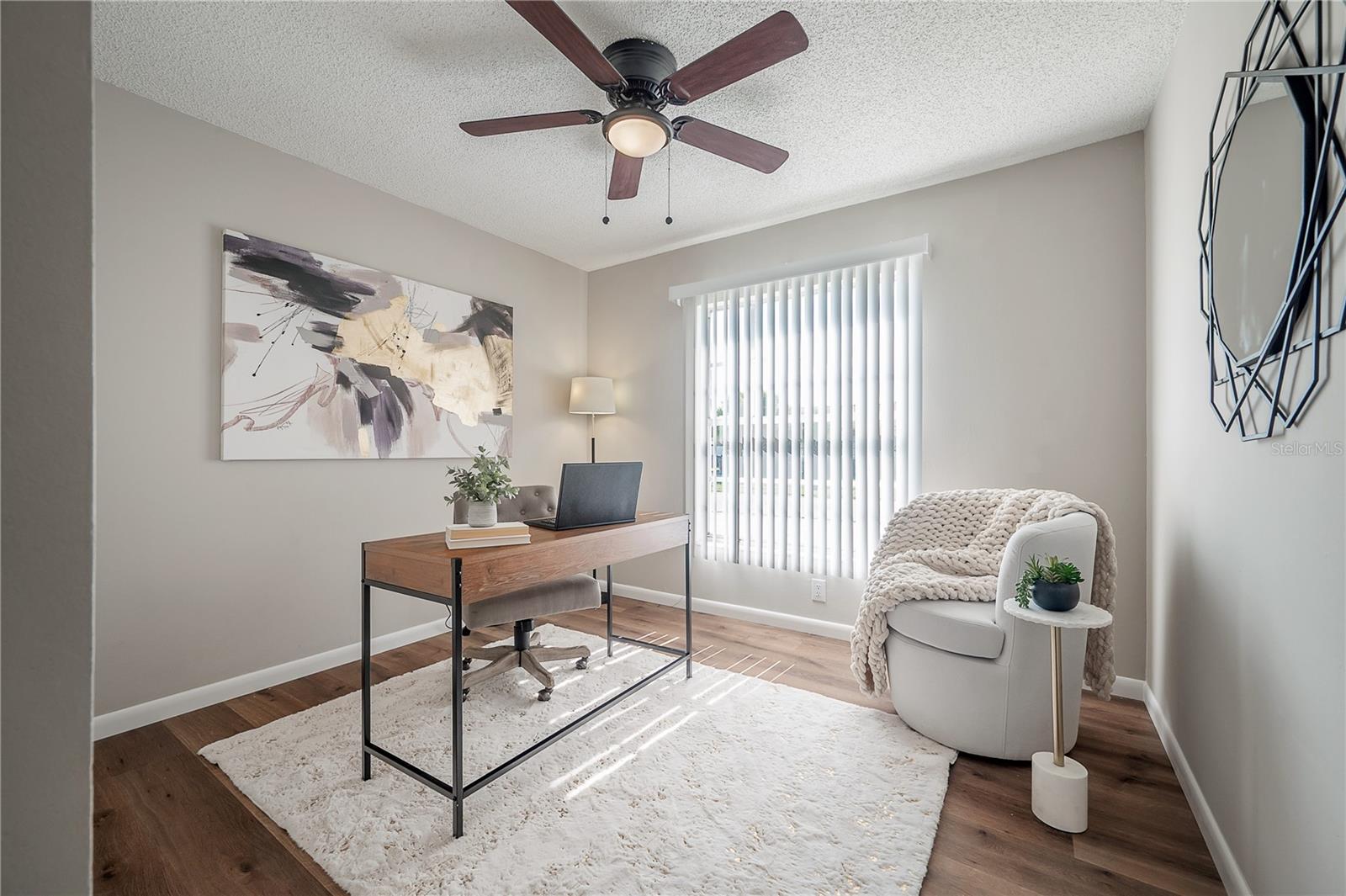 Listing photo id 21 for 1238 Coolridge Drive
