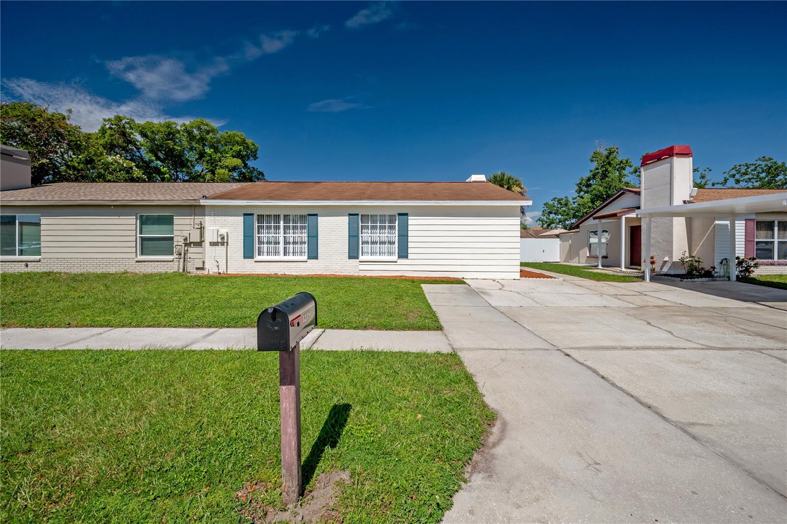 Listing photo id 26 for 1238 Coolridge Drive