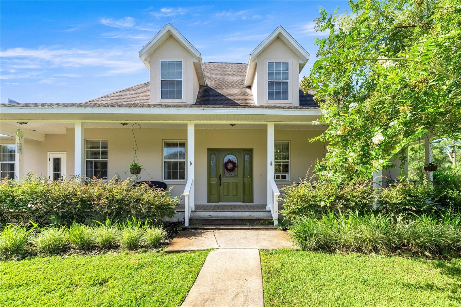 Listing photo id 57 for 10264 Springtree Lane