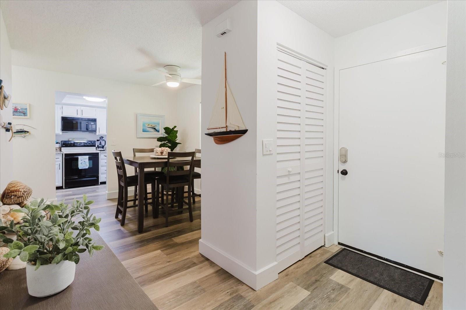 Image 10 of 65 For 2700 Bayshore Boulevard 5102