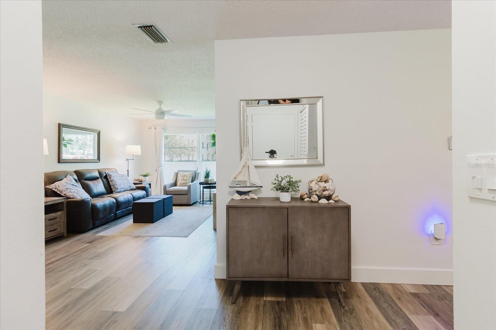 Image 2 of 65 For 2700 Bayshore Boulevard 5102