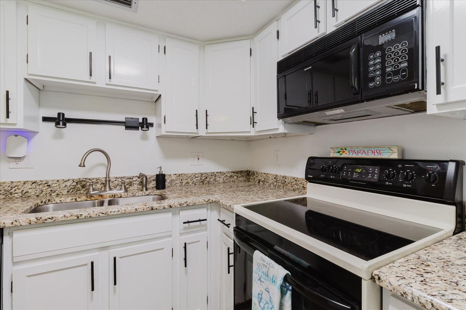 Image 21 of 65 For 2700 Bayshore Boulevard 5102