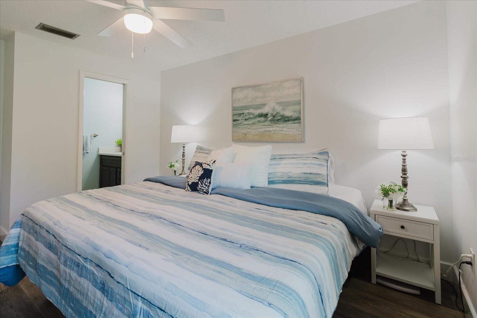 Image 23 of 65 For 2700 Bayshore Boulevard 5102