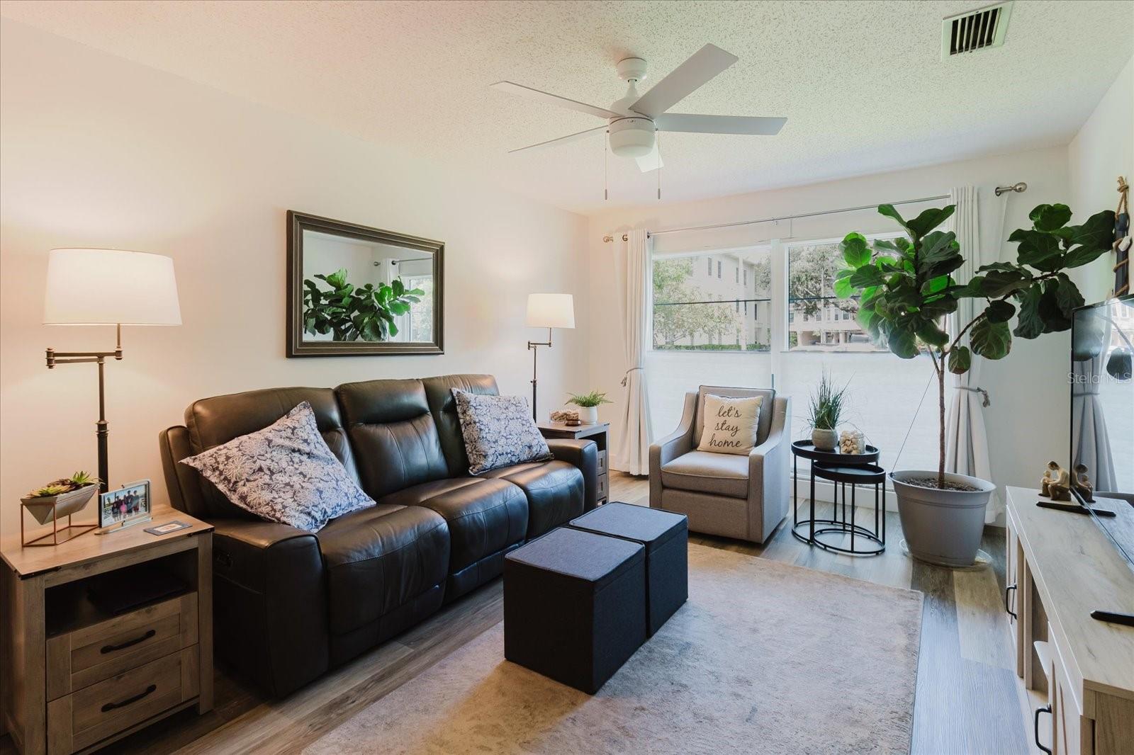 Image 3 of 65 For 2700 Bayshore Boulevard 5102