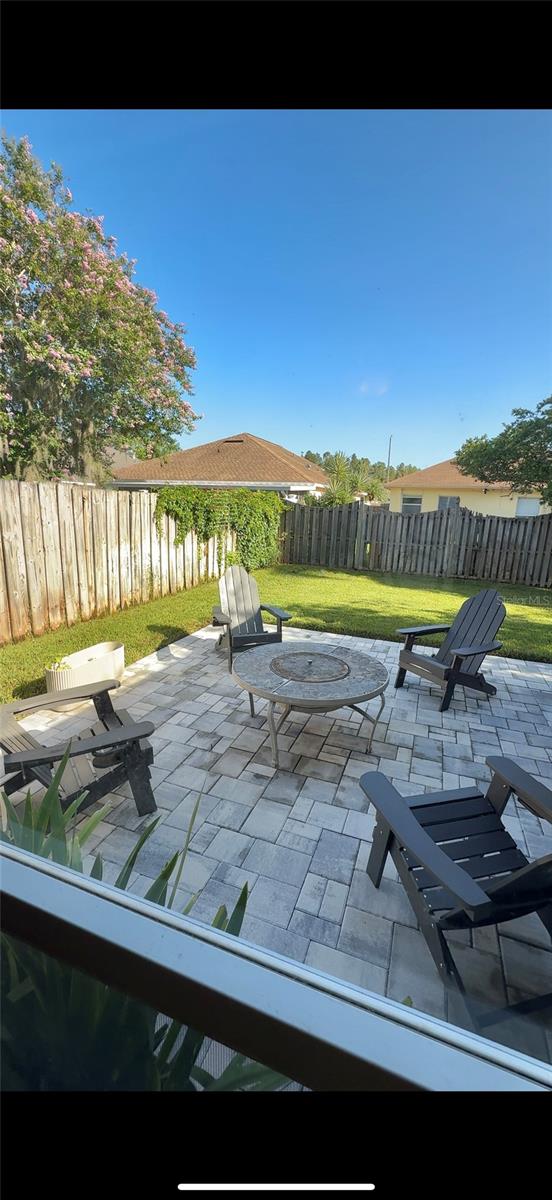 Listing photo id 21 for 1351 Crimson Clover Lane