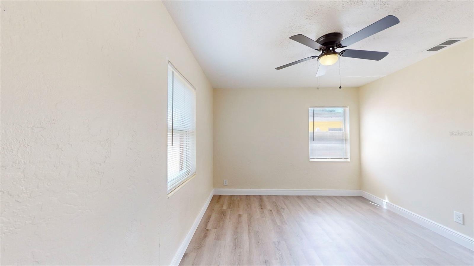 Image 42 of 47 For 635 62nd Avenue S