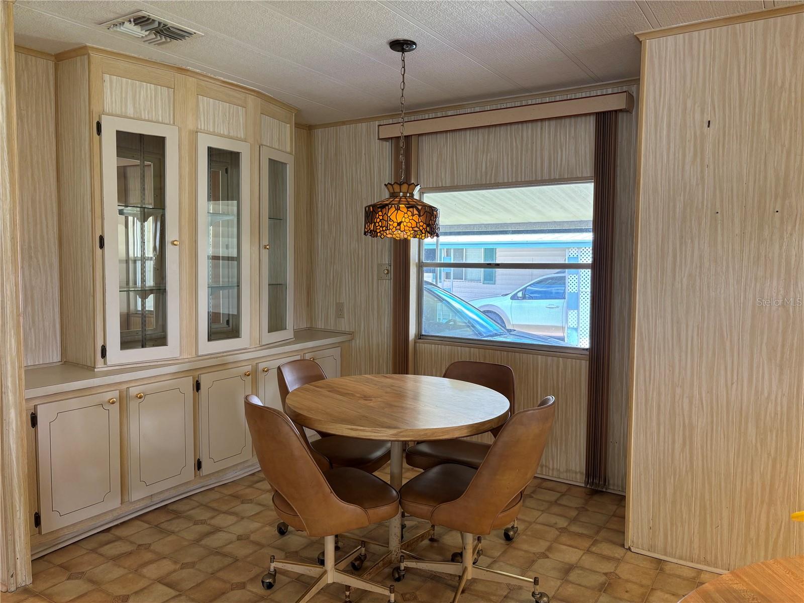 Image 4 of 29 For 3230 Brewster Drive